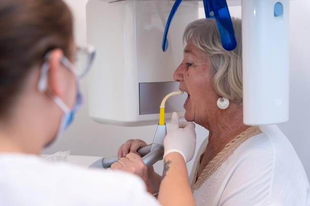 Professional Emergency Dental Service in CA